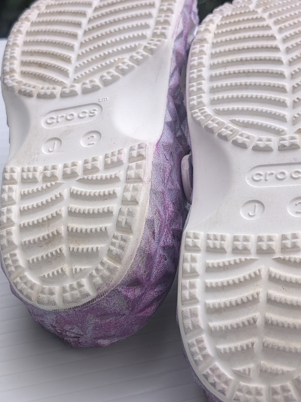 CROCS Kids Glitter Purple Textured Clog Sandals - Picture 9 of 10